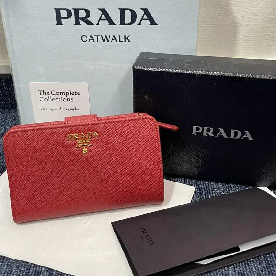 [정품] Prada 프라다 사피아노 여성 중지갑