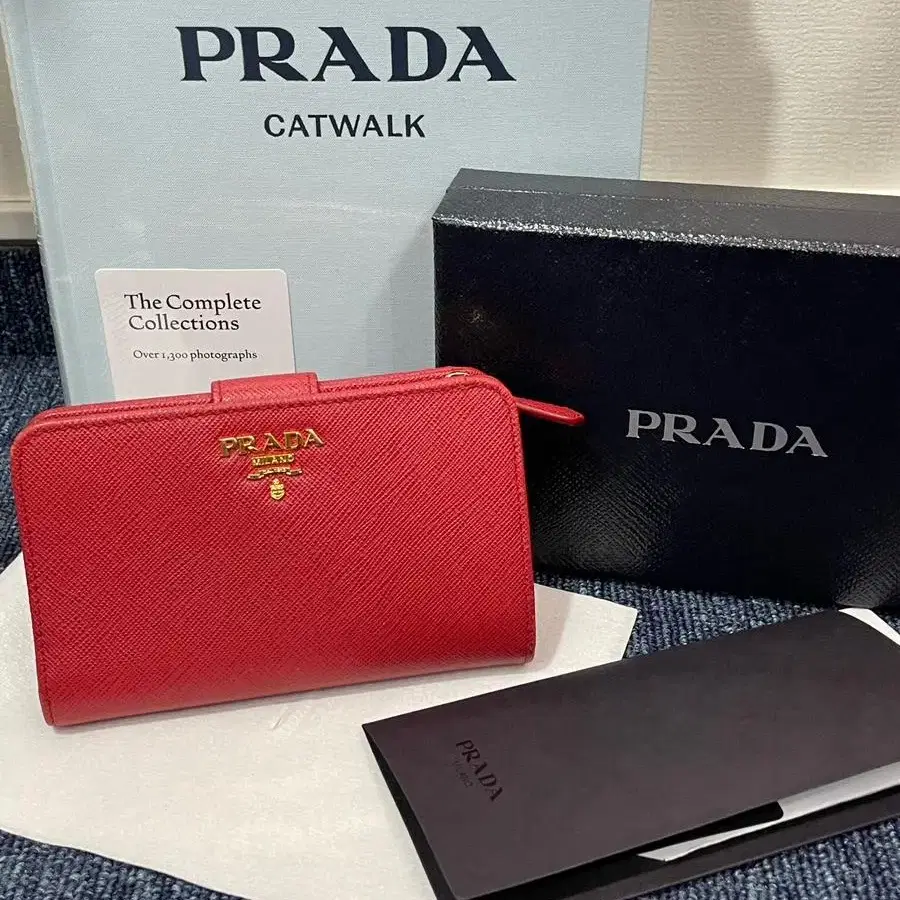 [정품] Prada 프라다 사피아노 여성 중지갑