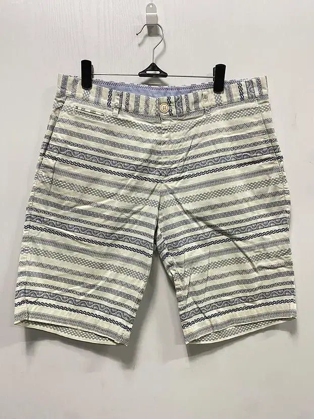 Top Ten Ivory Patterned Span Shorts (Stained) Men's 31" / 331200