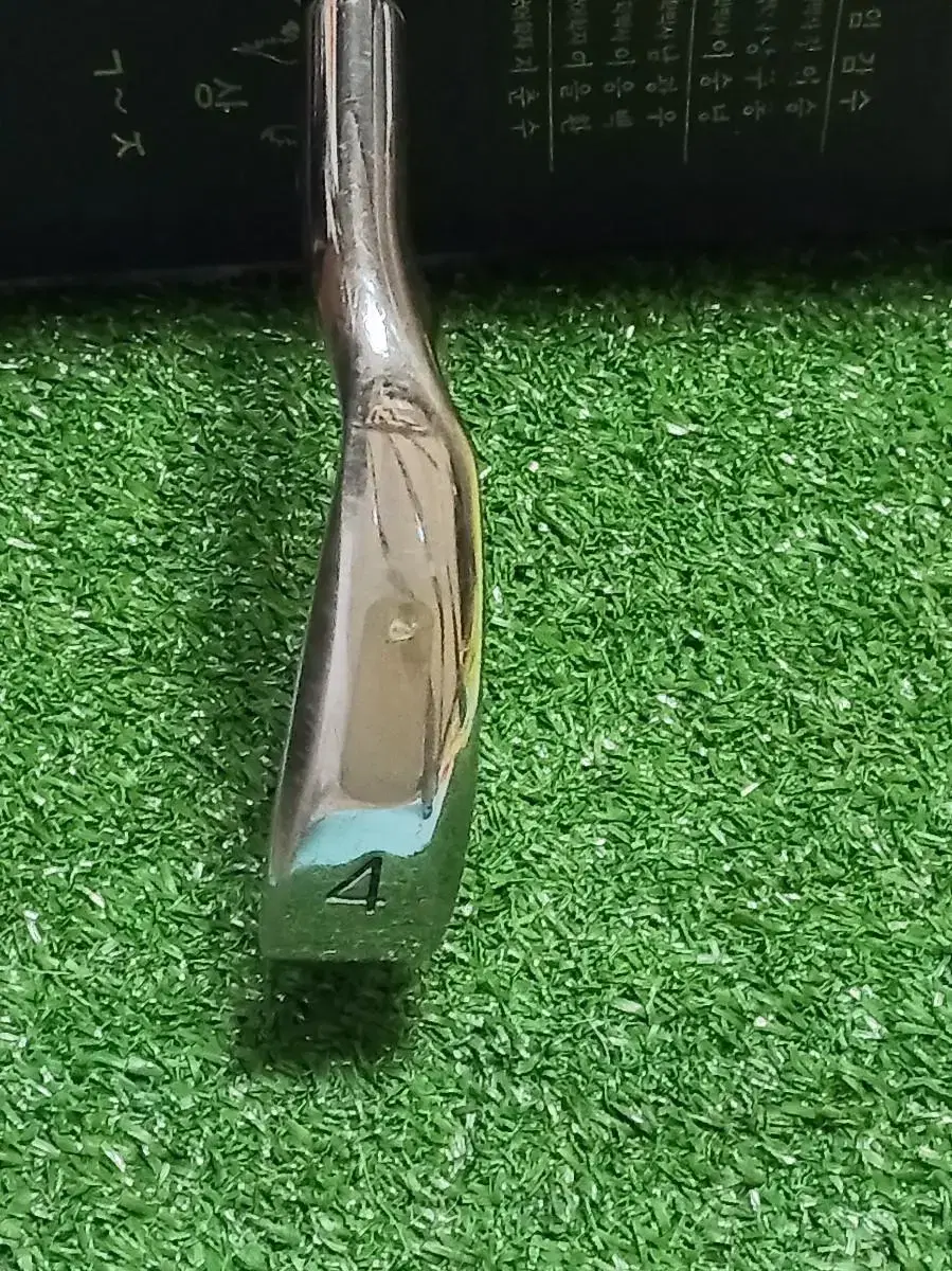 [Golf] Axtron (Japan) Graphite (R) 4-iron