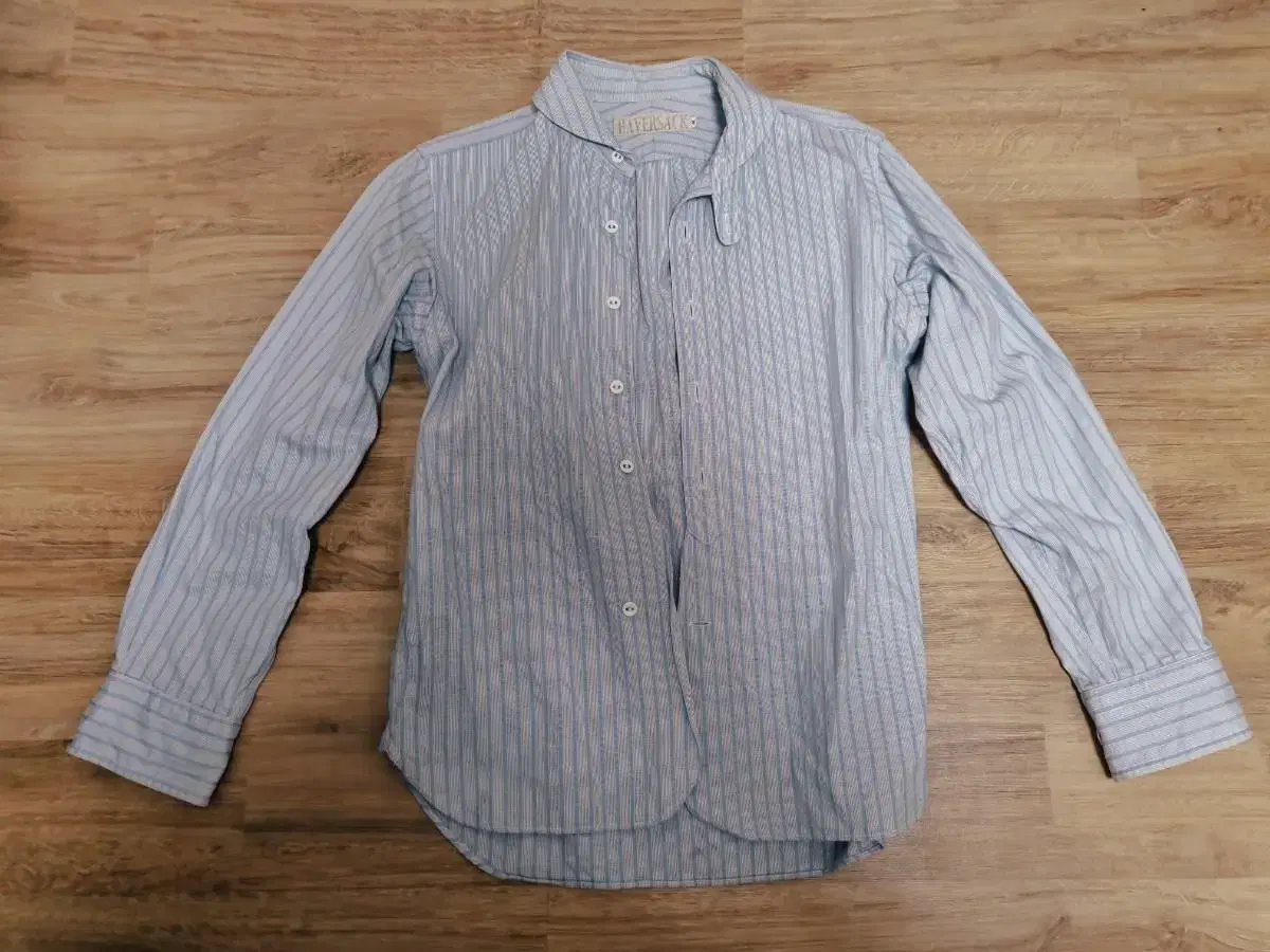 Harbor blue shirt M