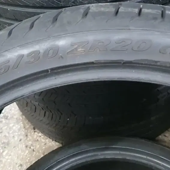 피렐리타이어 275/30R20 P-ZERO 2개