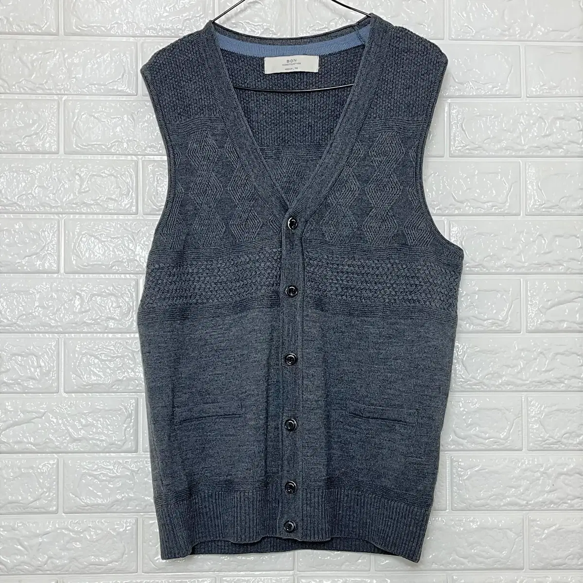 BON Vest Cardigan 100