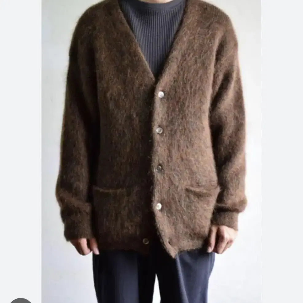 언유즈드(unused) 7G mohair cardigan