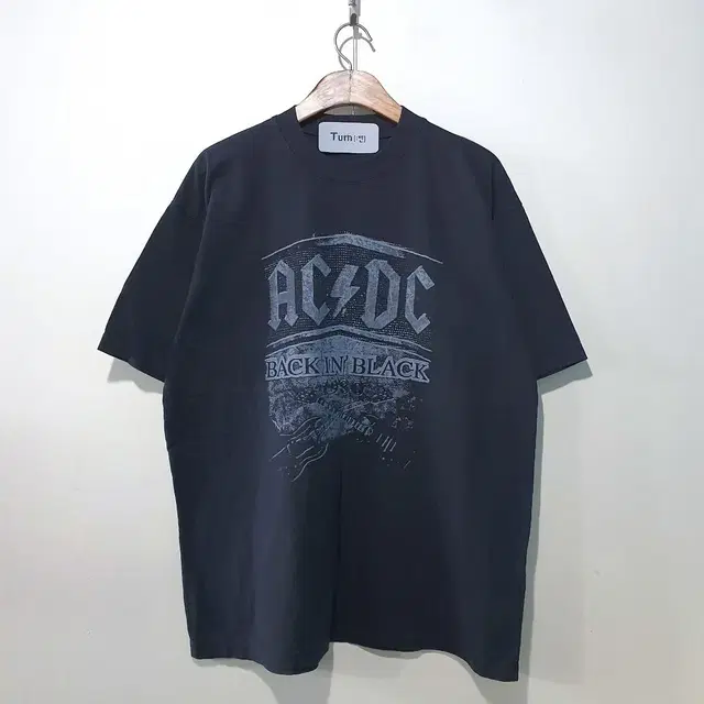 SS신상) 블랙 ACDC 피그먼트 반팔티 1color