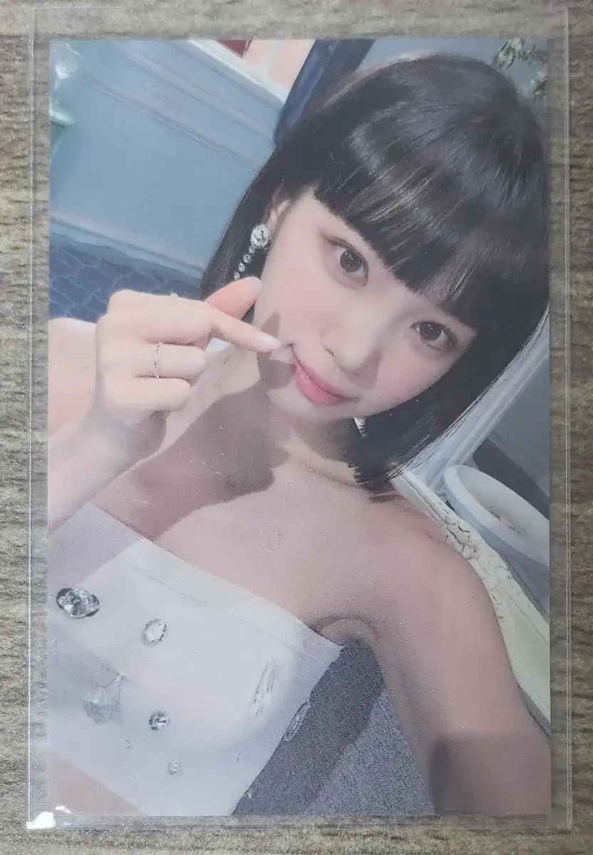 Price drop 3.0))le sserafim kim chaewon debut showcase photocard wts