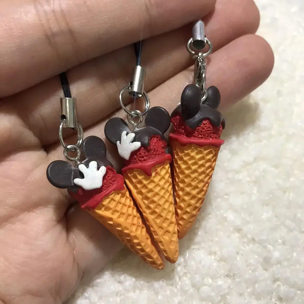 Disney Mickey Mouse Ice Cream Keyring