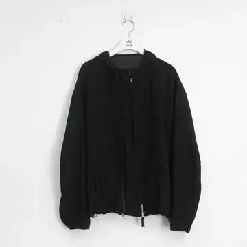 [2] Polyester and wool hooded jacket black