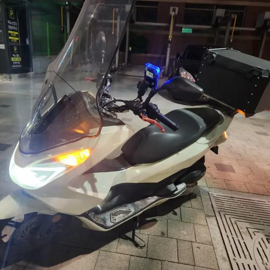 PCX125