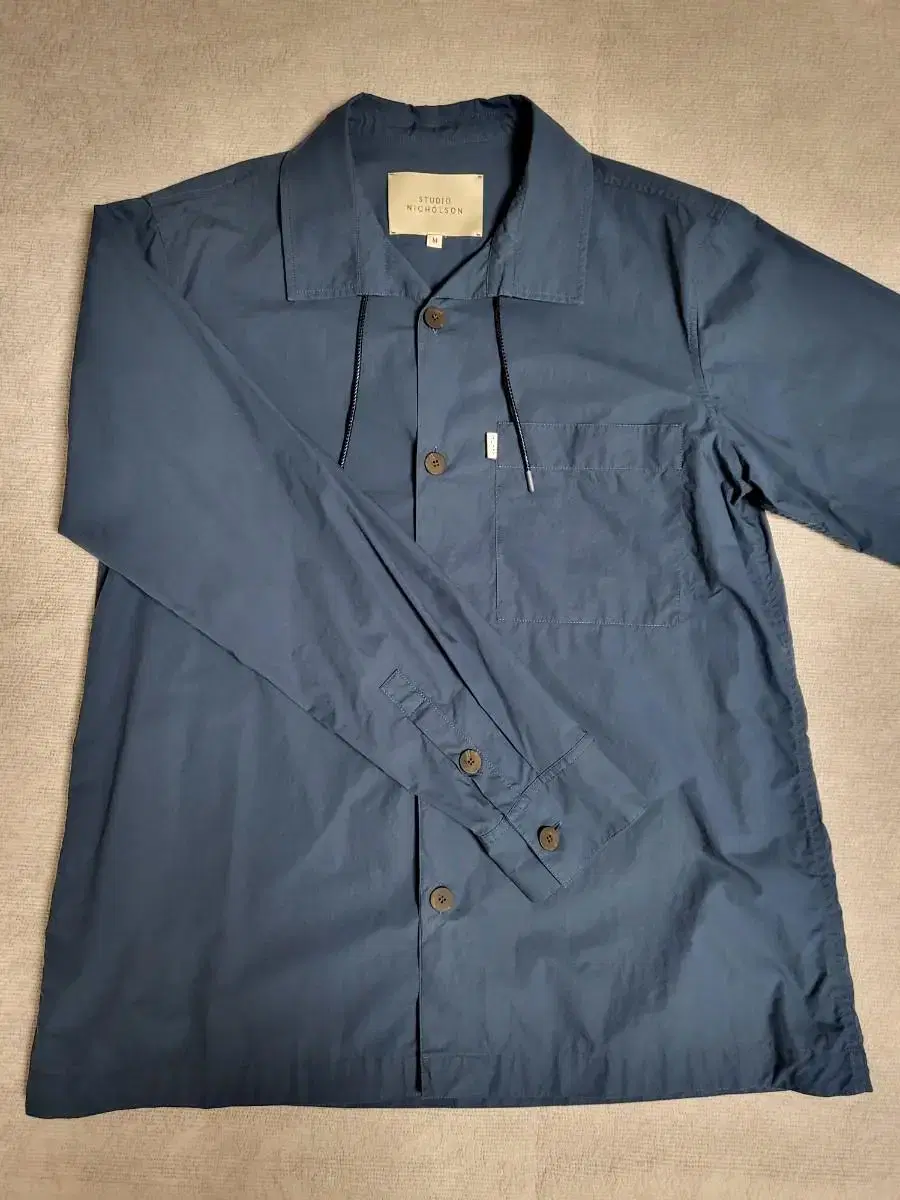 [M] Studio Nicholson Drawstring kara Shirt