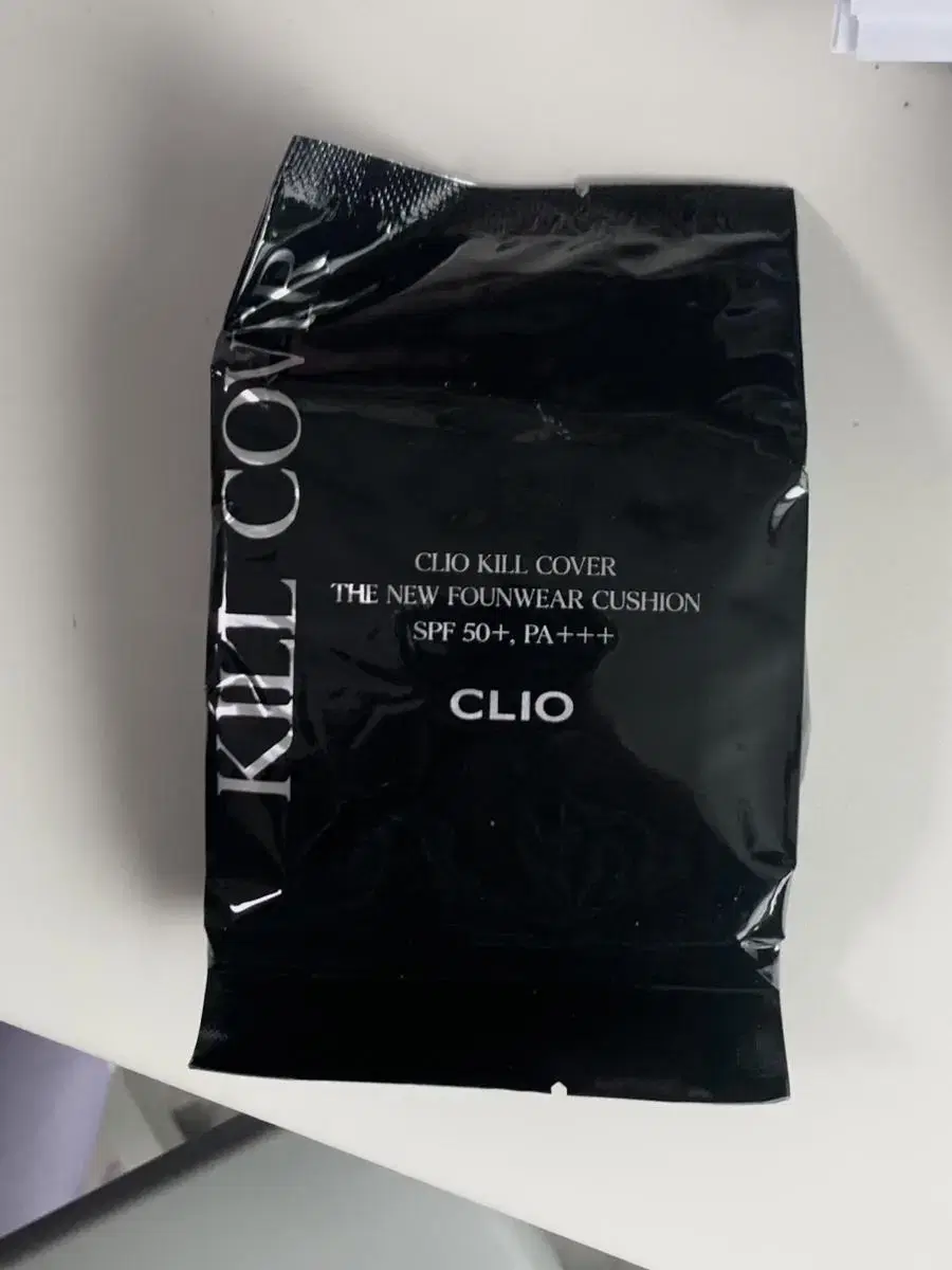 CLIO Kill Cover the new Founwear Cushion Lingerie Refill