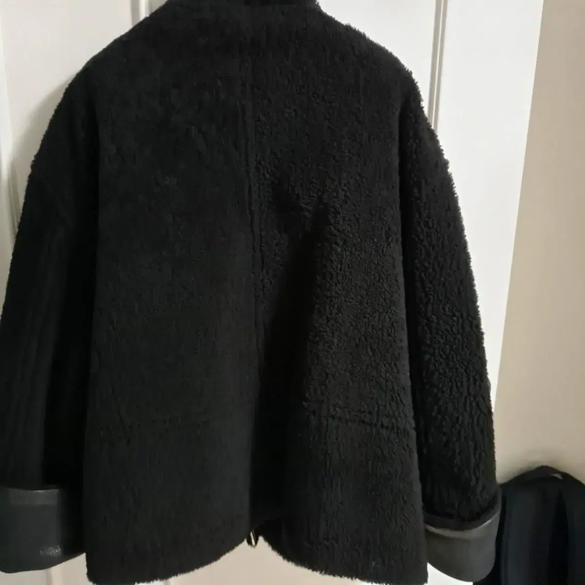 Twomuchtalker Shearing coat