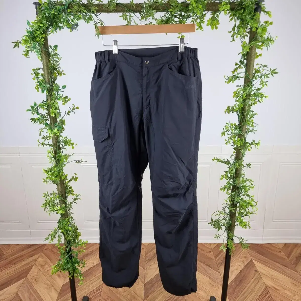 Asics Performance Span Three-Dimensional Pattern Cargo Pants (30-31)