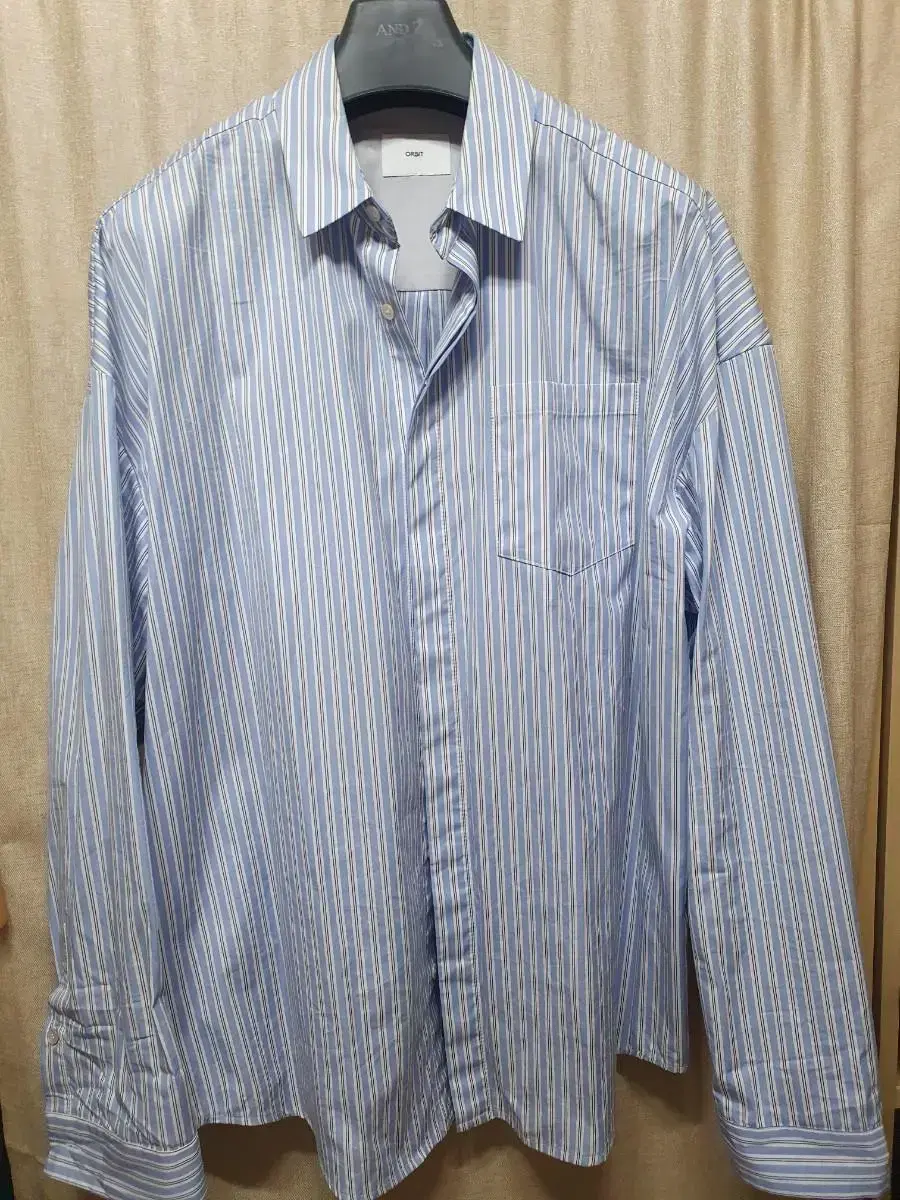 Orbit bloo Striped shirt 46 (feels like a true-to-size 105)