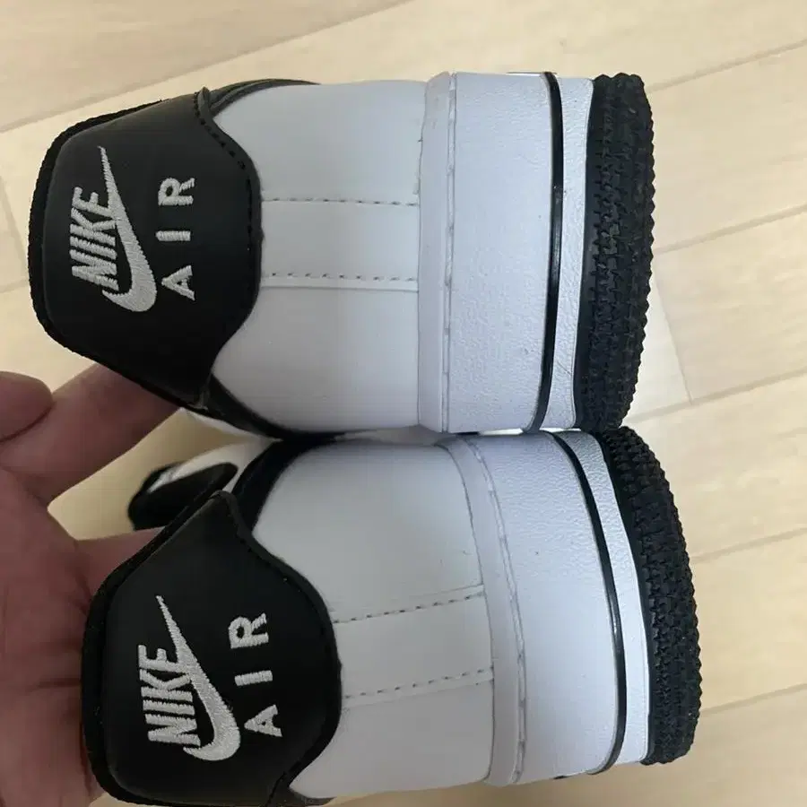 Nike Air Force 1 '07 White Black