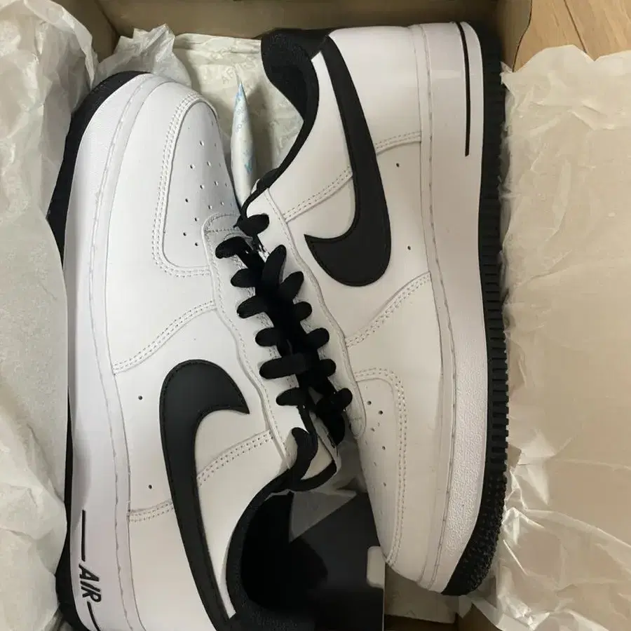 Nike Air Force 1 '07 White Black