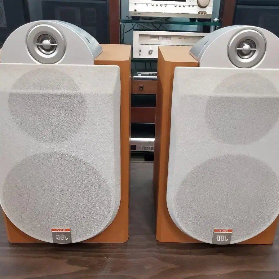 JBL LG 북쉘프 스피커