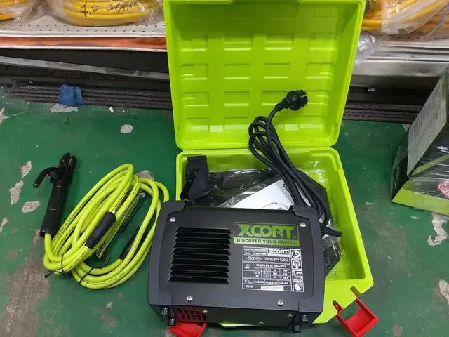 휴대용용접기 5kw 200A 4.0풀용접 새상품 가정현장ㅇㅋ