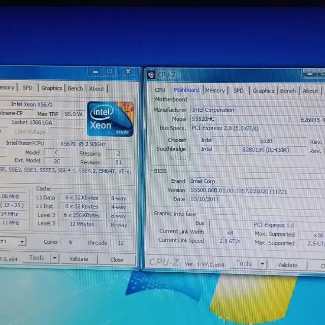 인텔 Xeon X5670 웨스터미어 2개  LGA1366