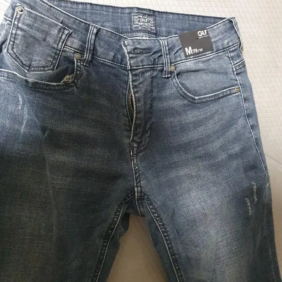 GU DENIM STUDIO 청바지  M78/30