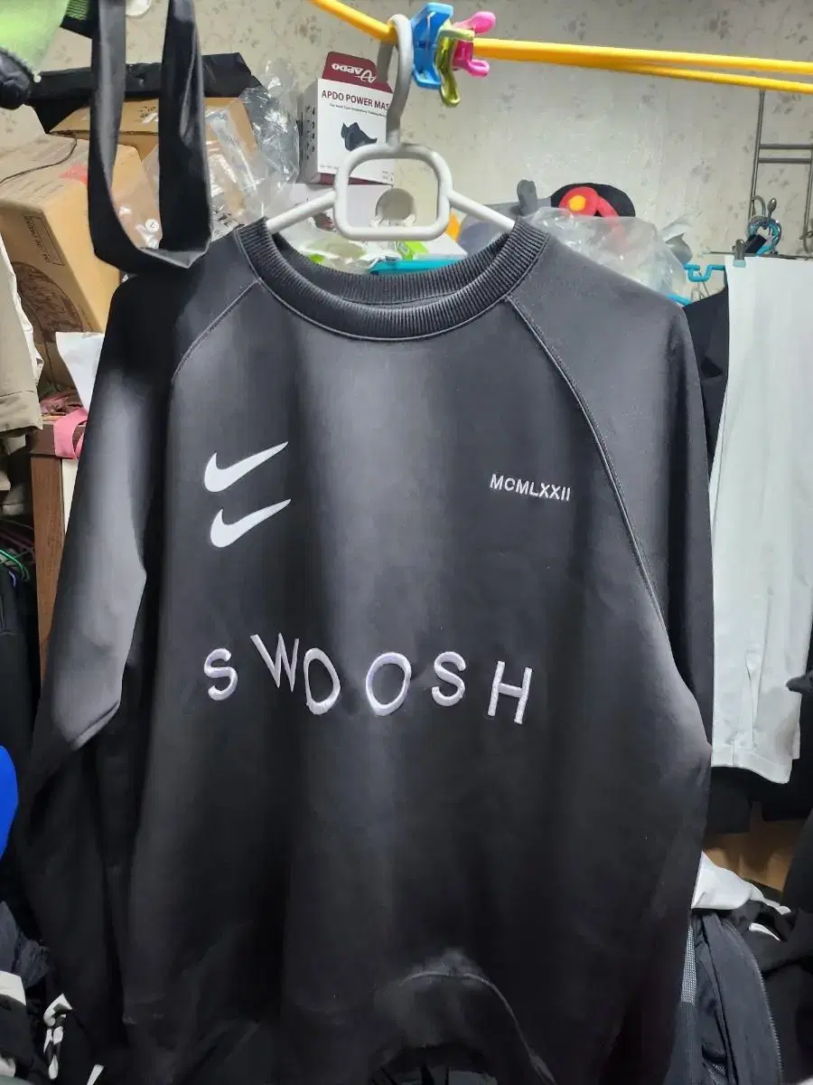 Nike Swoosh Logo Crew Top