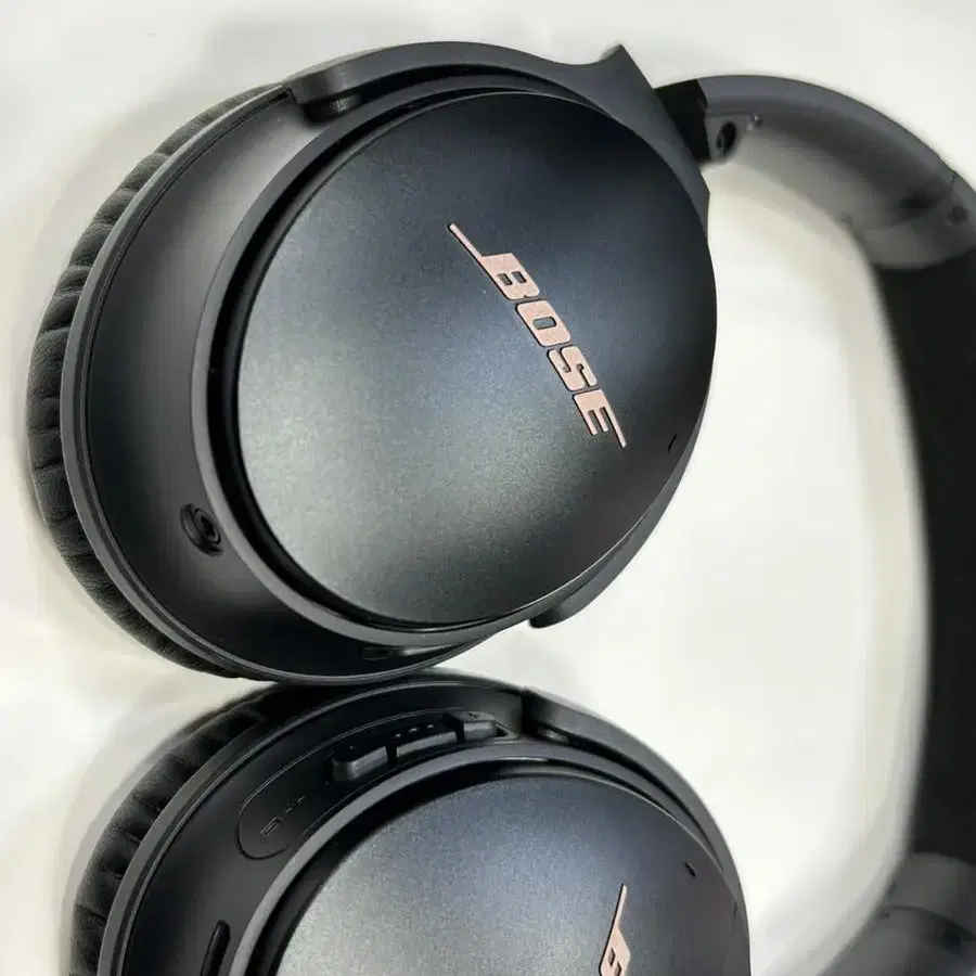 보스 qc35 II 게이밍헤드셋 (마이크탈부착으로 음악감상 가능)