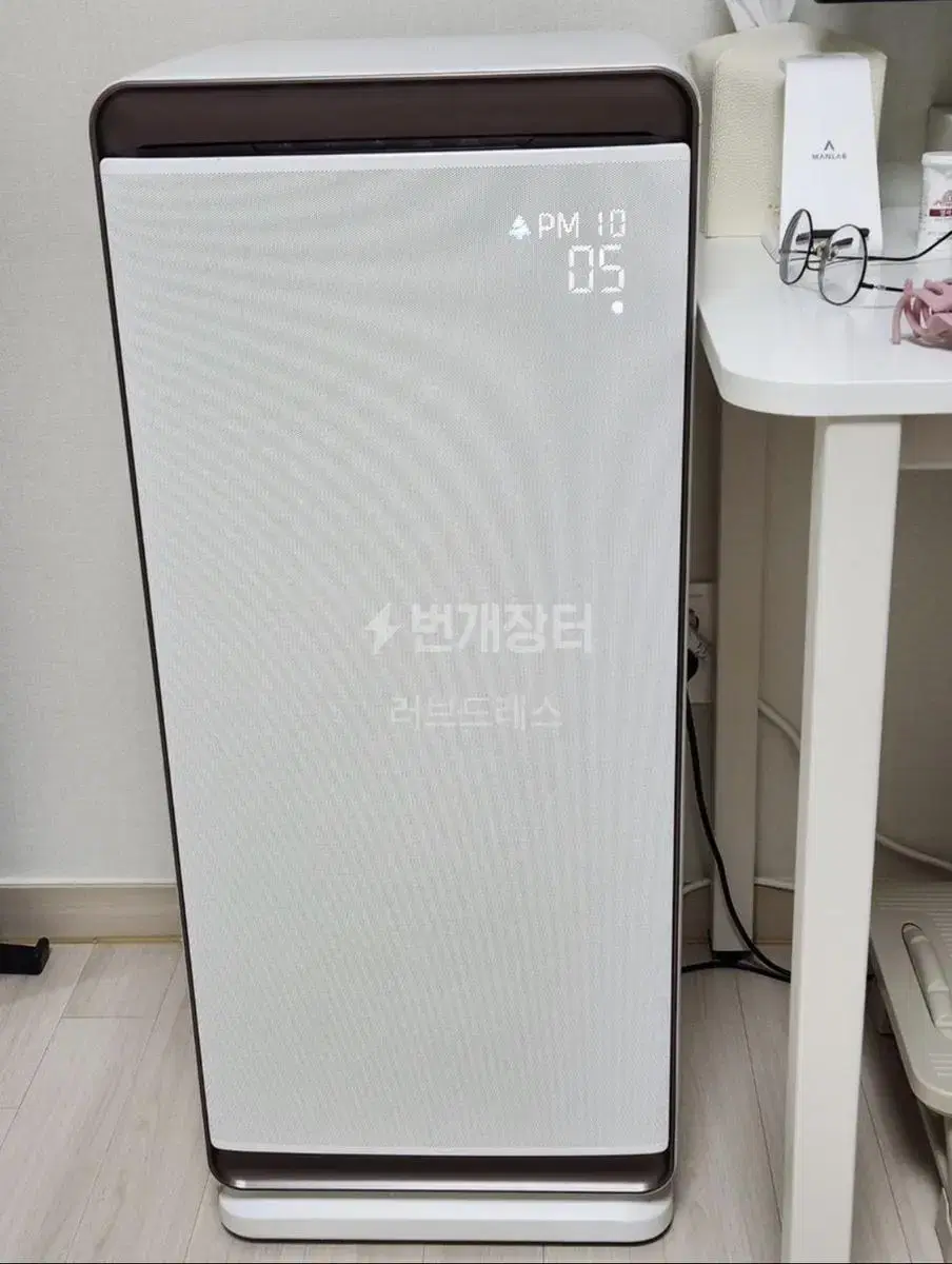 삼성공기청정기 AX100N9080WD 30평형 모델 팝니다.