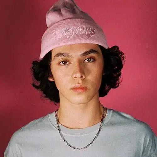 WKNDRS JIRO LOGO BEANIE (PINK)