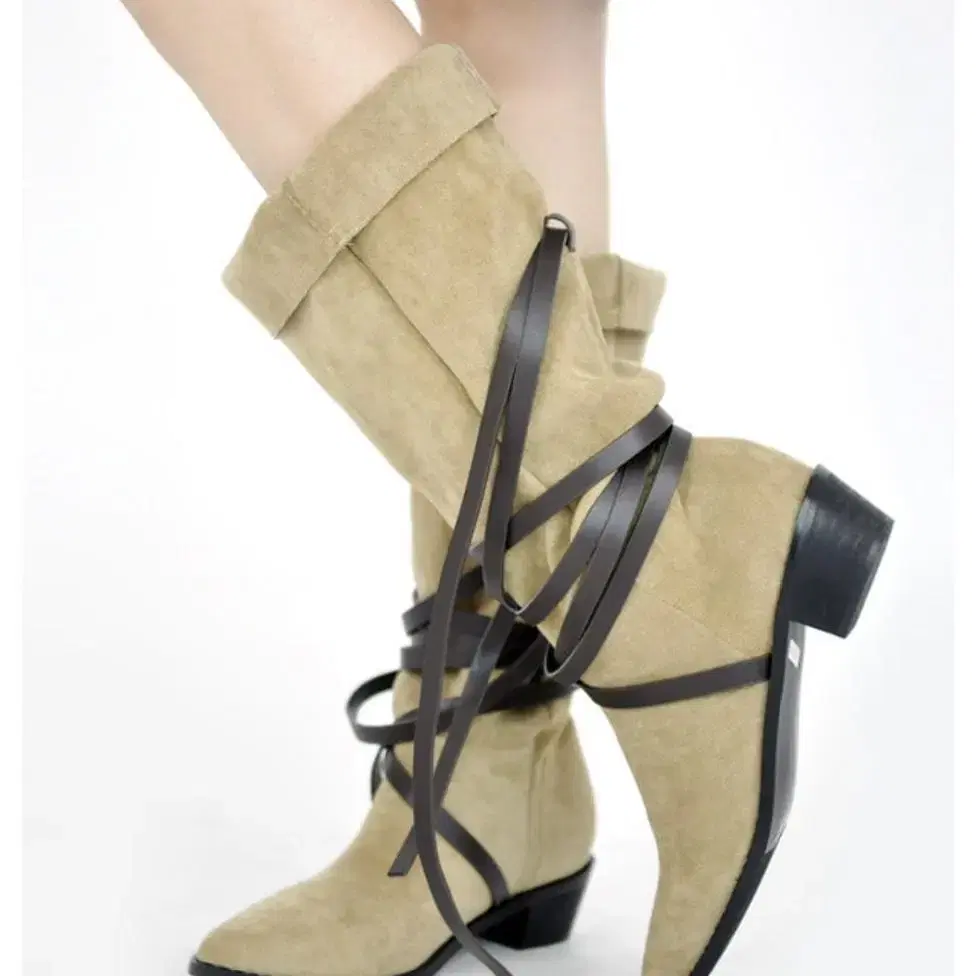 SUEDE LONG BOOTS (BEIGE)