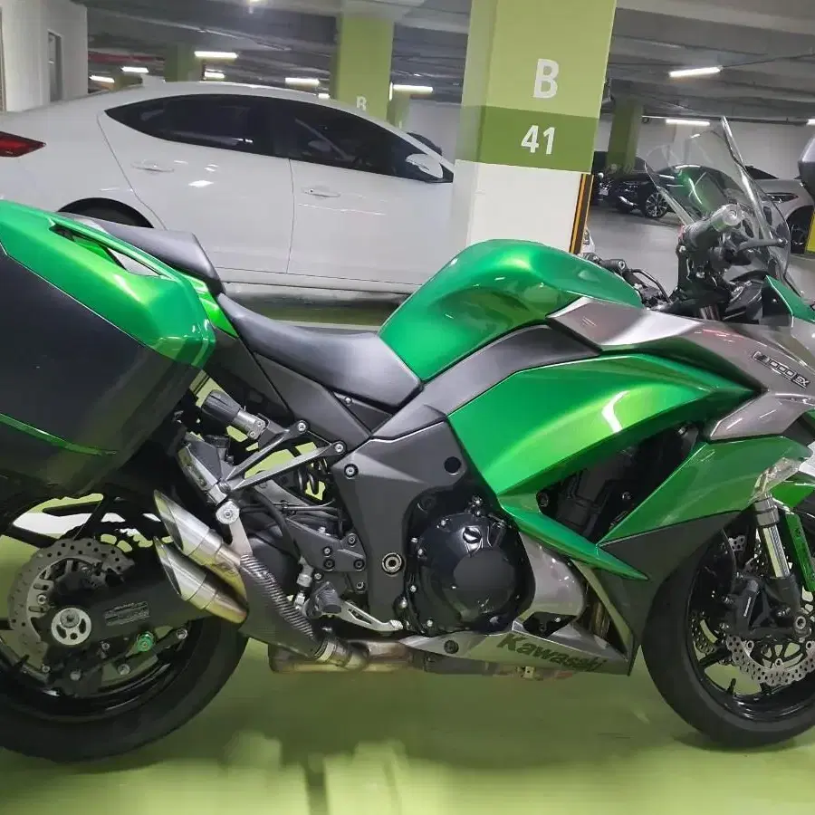 2018 가와사키 Z1000SX 1만키로대 구변완료 실키로 순정카울