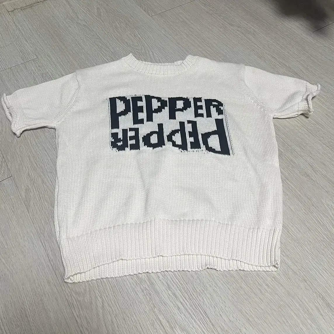 새상품)pepper반팔니트