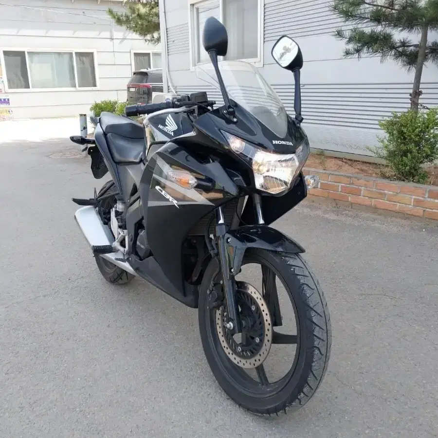 혼다 cbr125 15년식 순정차량 판매중 CBR125