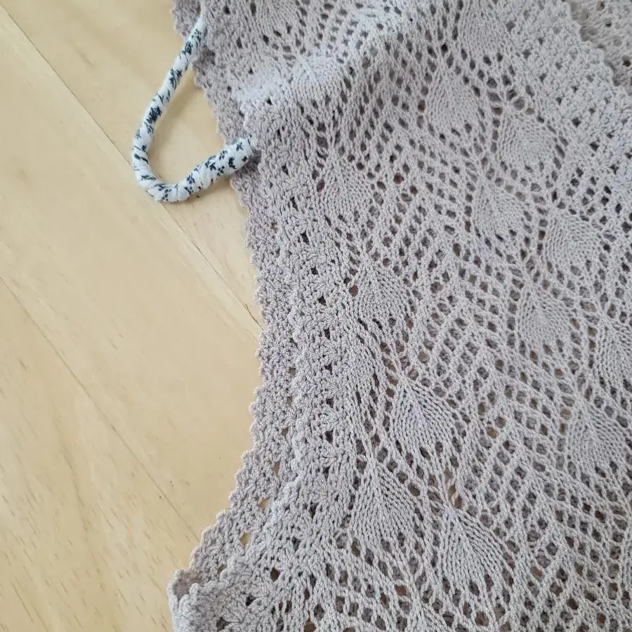 일본빈티지 예쁜 베이지 뜨개 조끼 Crocheted by Hand