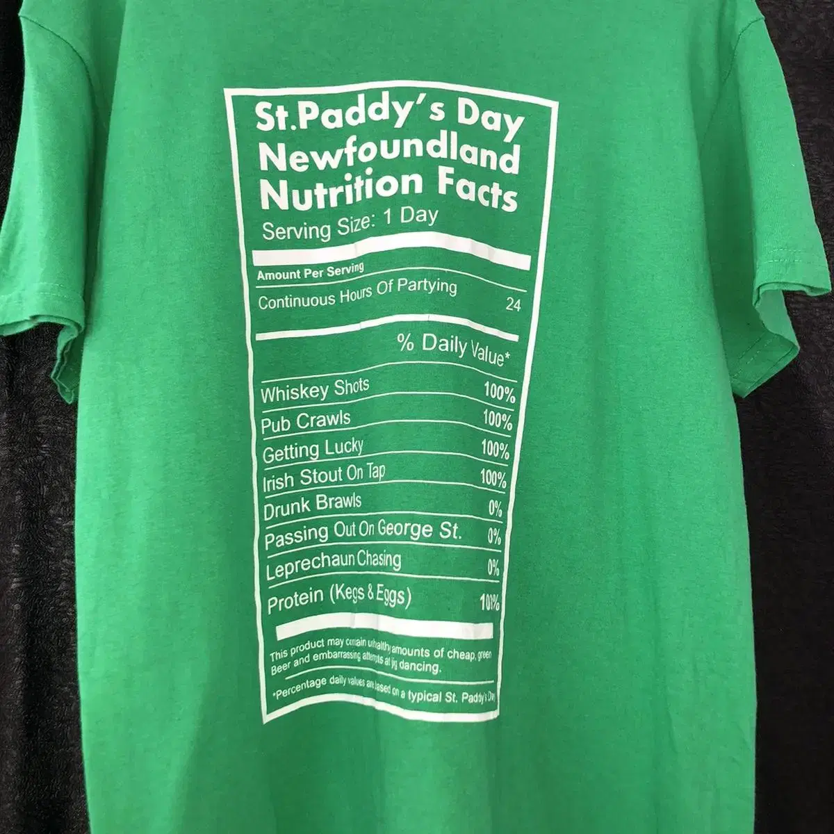 Vintage GILDAN new found land green t