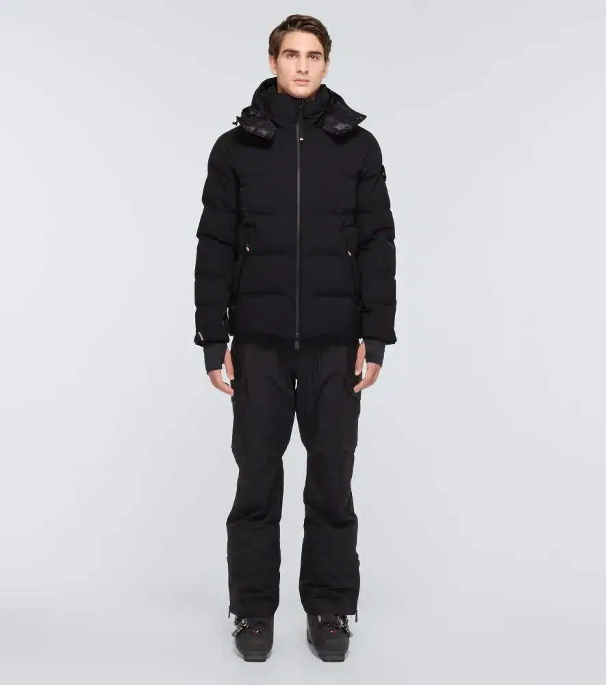 Moncler Monzetech Black size 3