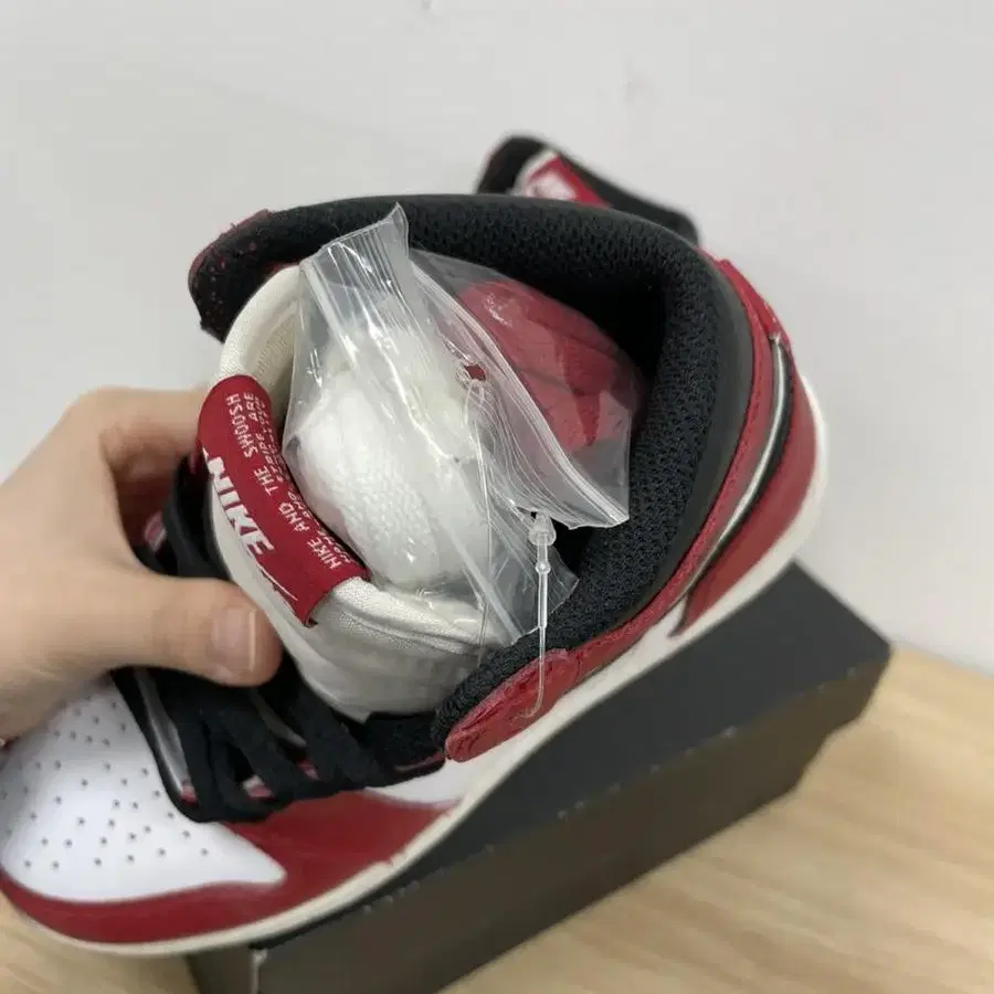 AIR JORDAN 1 RETRO OG