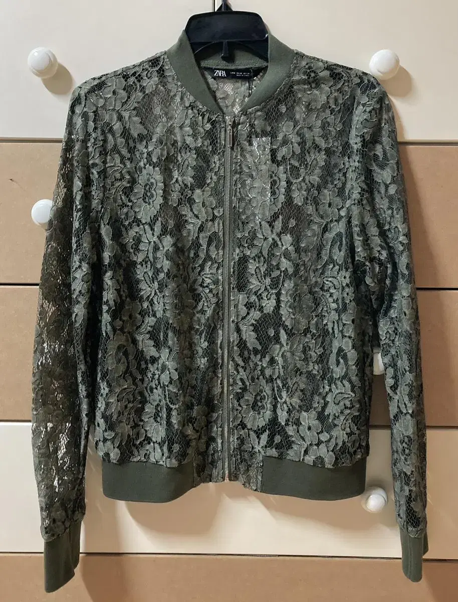 Zara Khaki Lace Jumper Zip-up M (Size 66)