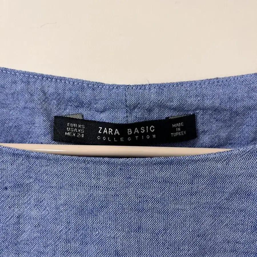 Zara 린넨 블라우스