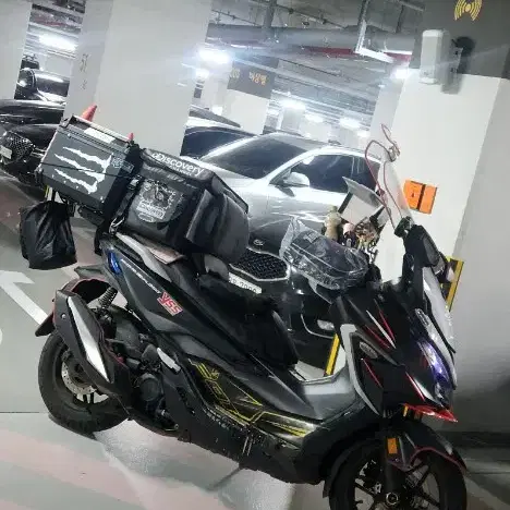 포르자350cc  21년 튜닝 바이크  저렴히  천천히 판매합니다.