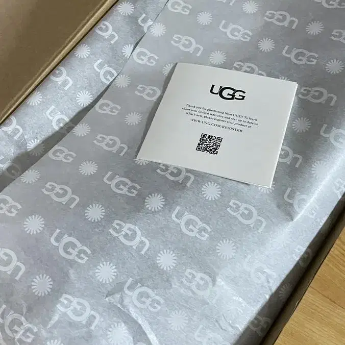 UGG 코게트 230