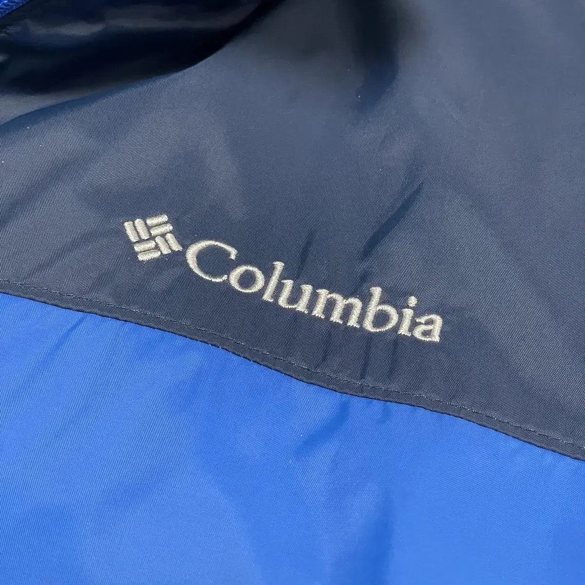 Columbia 콜롬비아 나일론 바람막이