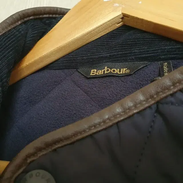 바버 퀼팅 자켓 XL사이즈 네이비 Barbour Powell Quilt