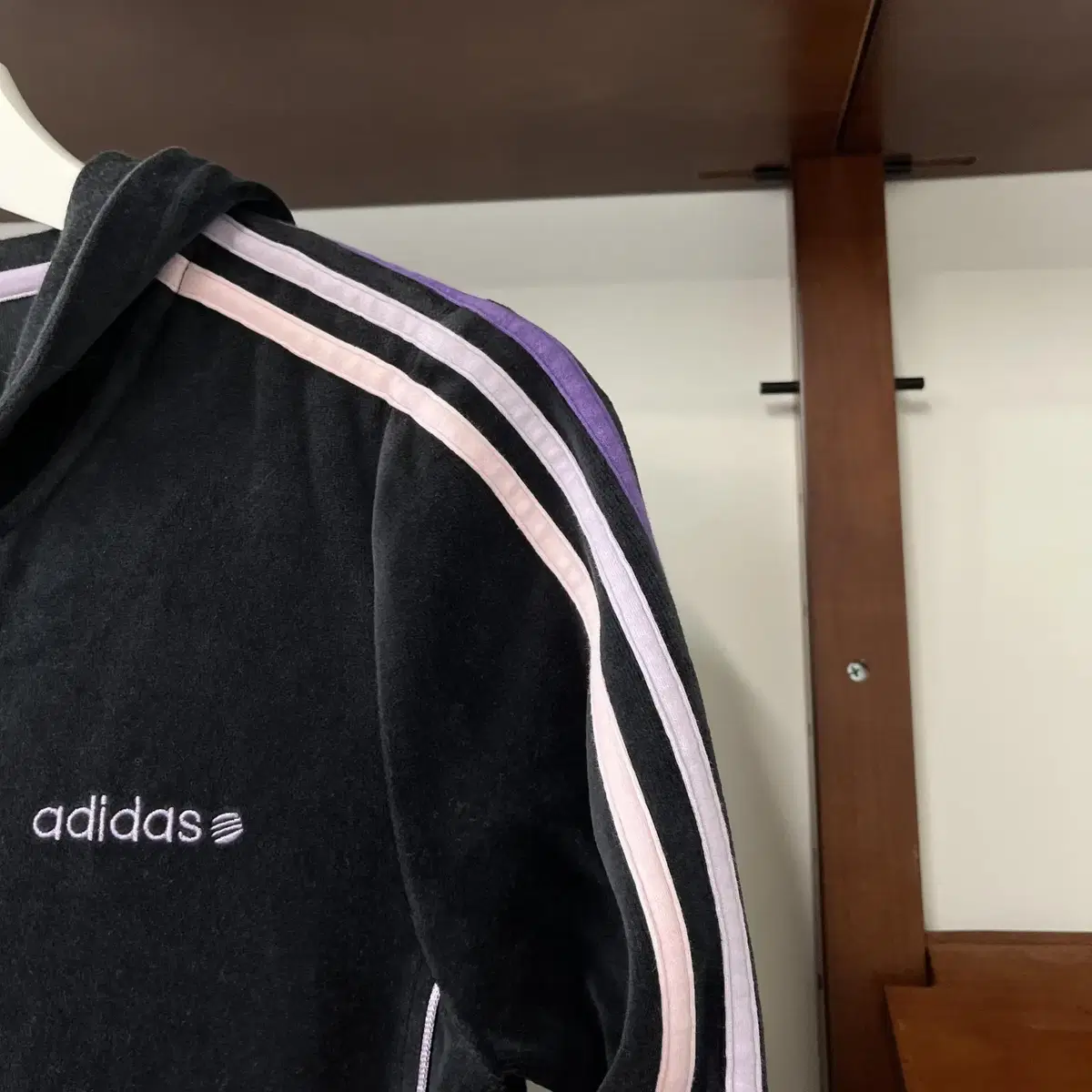 ADIDAS neo velvet hoodie zip up