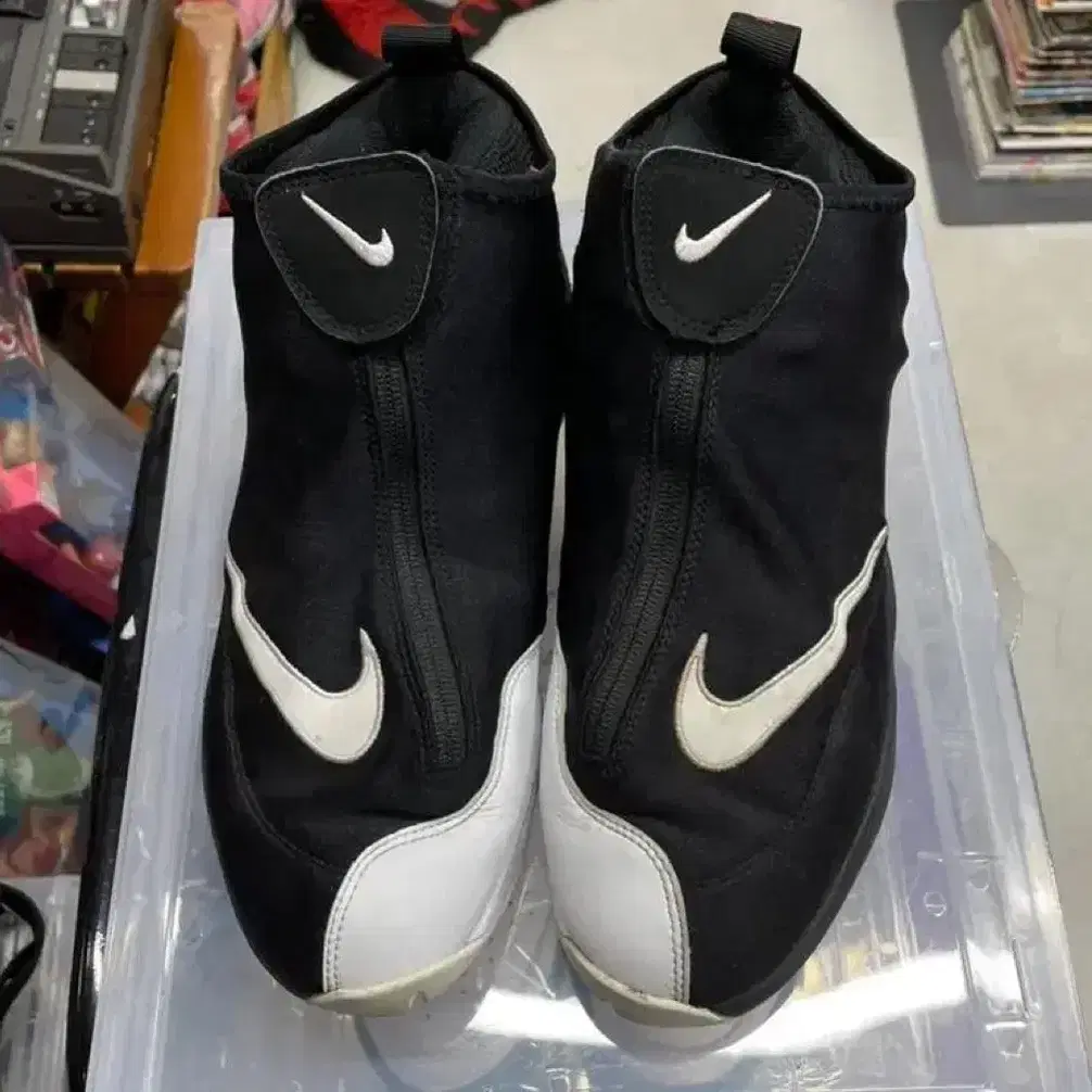 nike air zoom flight 98 the glove