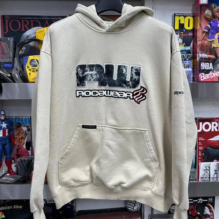 roca wear hoodie vtg 로카웨어