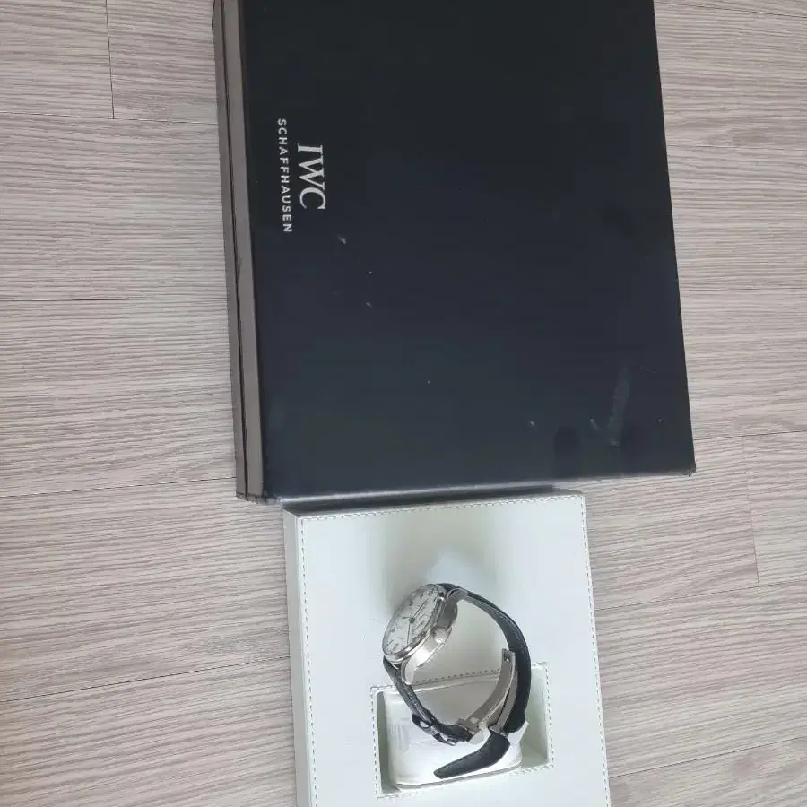 iwc 세븐데이즈 부엉이