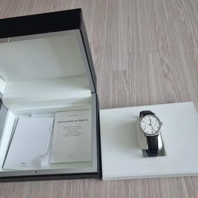 iwc 세븐데이즈 부엉이