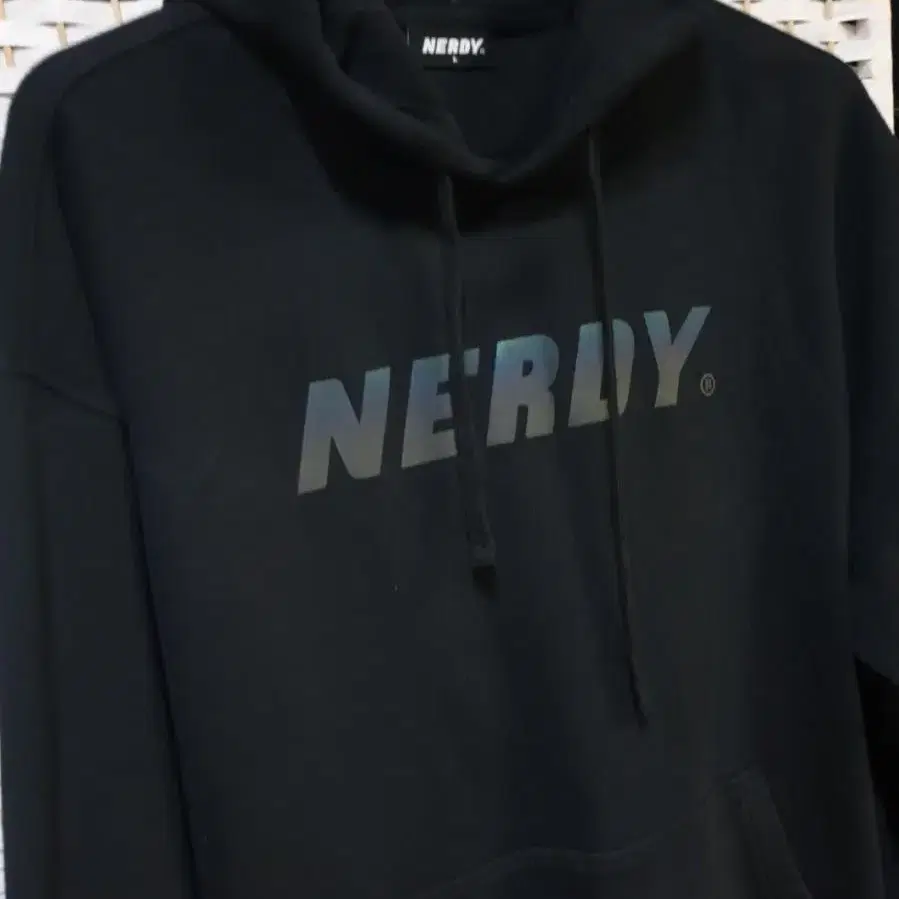 (1147) NERDY 널디 후드 티셔츠 L  실측 110  2XL