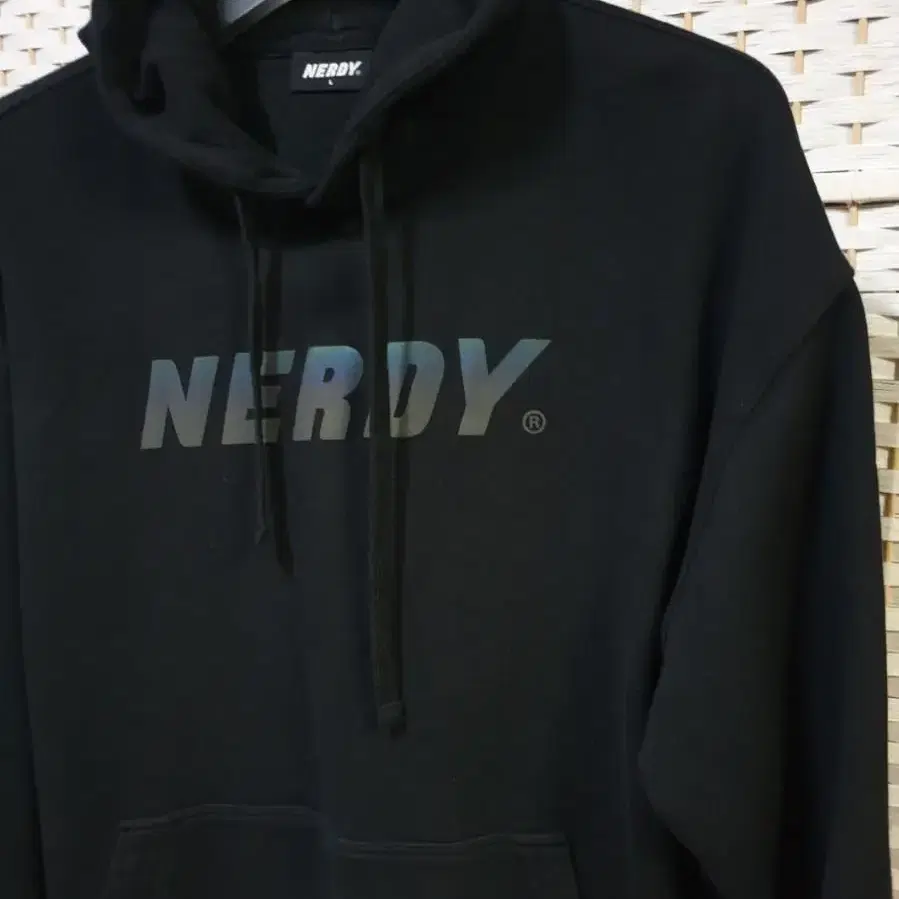 (1147) NERDY 널디 후드 티셔츠 L  실측 110  2XL