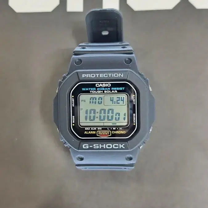 지셕시계 G-5600UE-1DR 터프쏠라